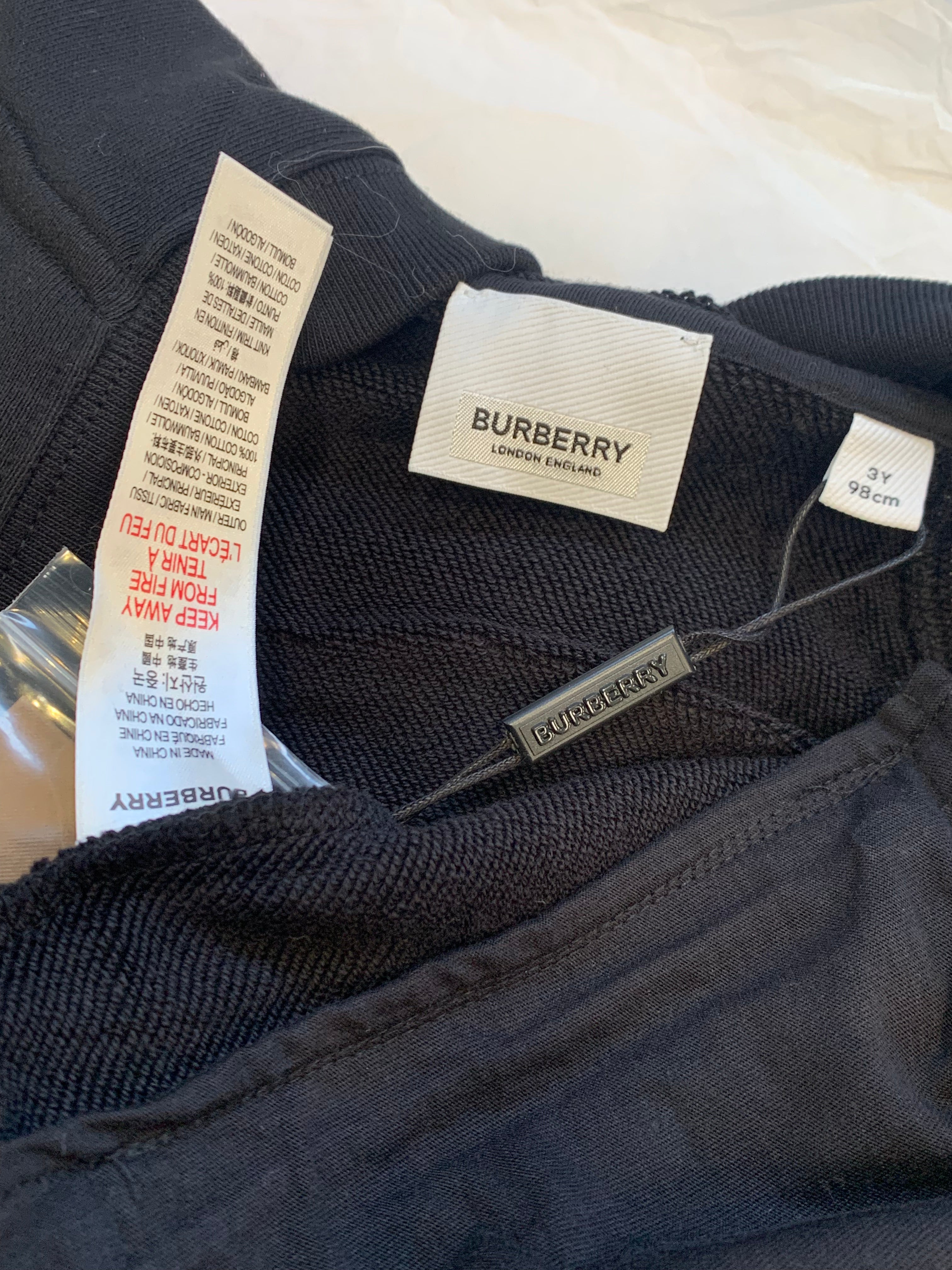 BURBERRY - SWEATSHIRT - SCHWARZ - 3 JAHRE