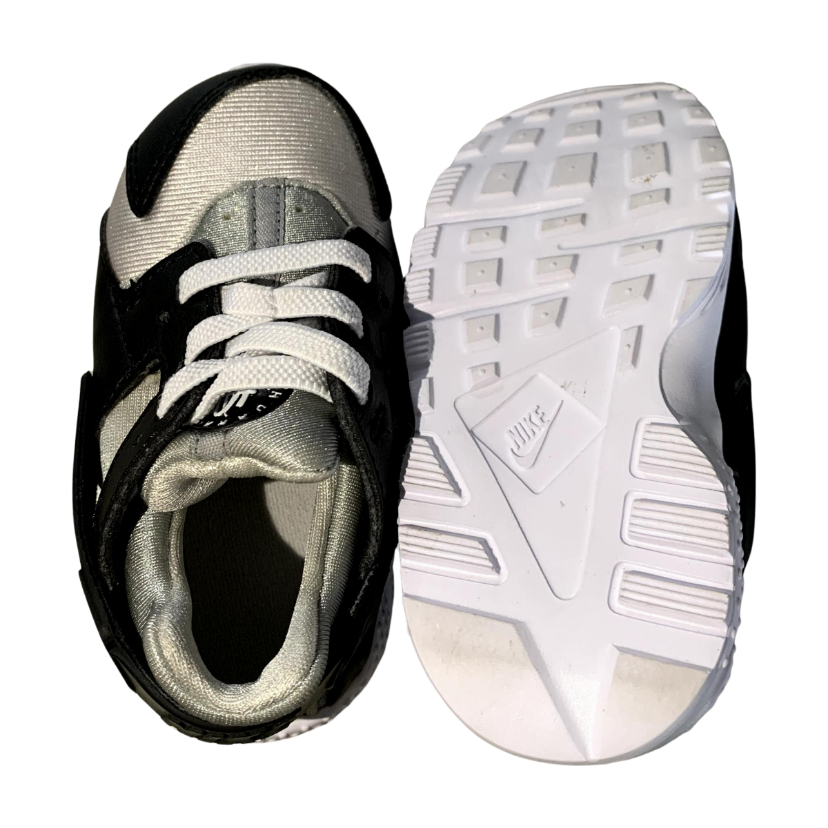 NIKE - BASKETS - BLANC, NOIR -  22