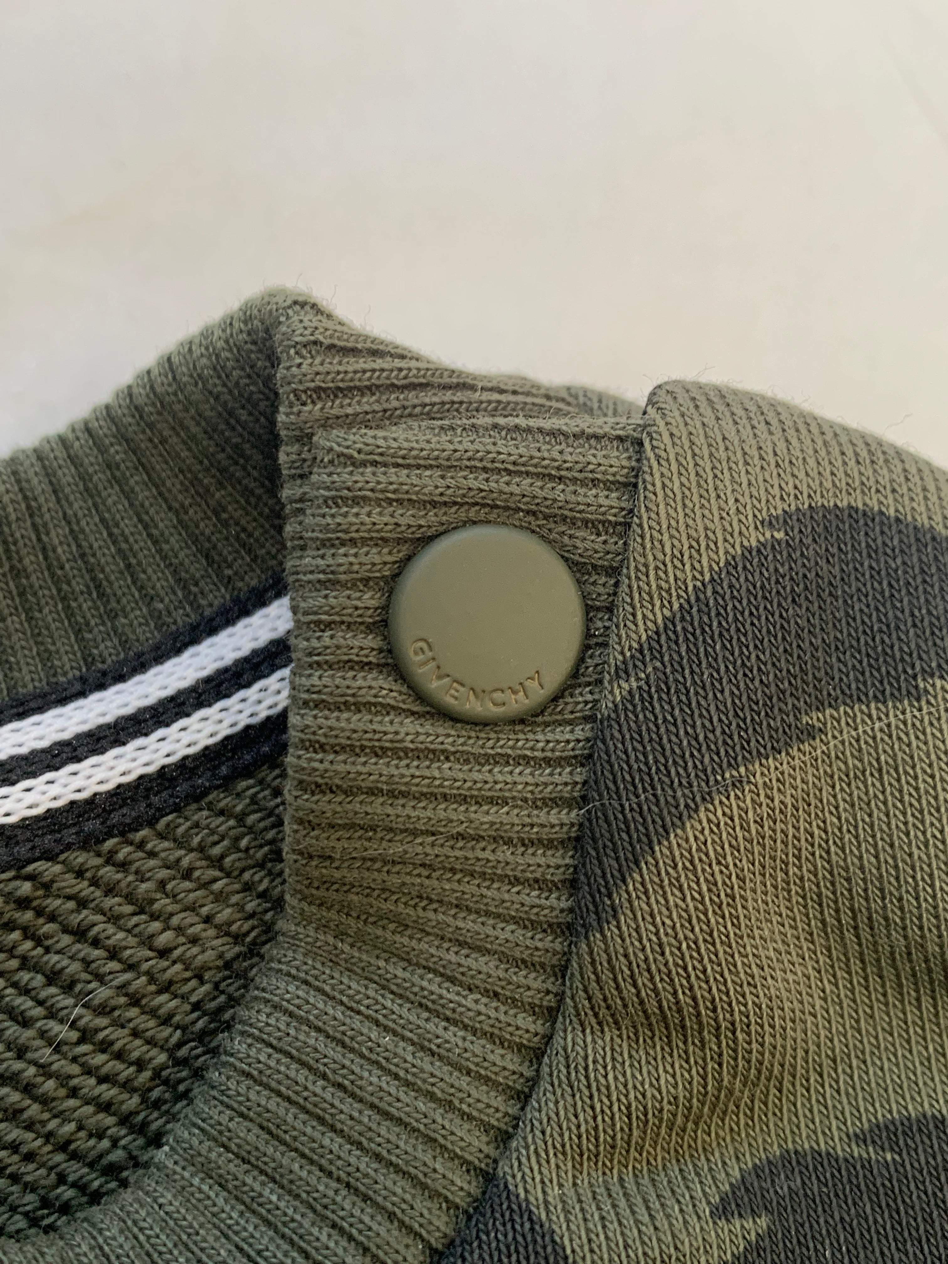 GIVENCHY - SWEATER - GREEN, RED - 24 MONTHS