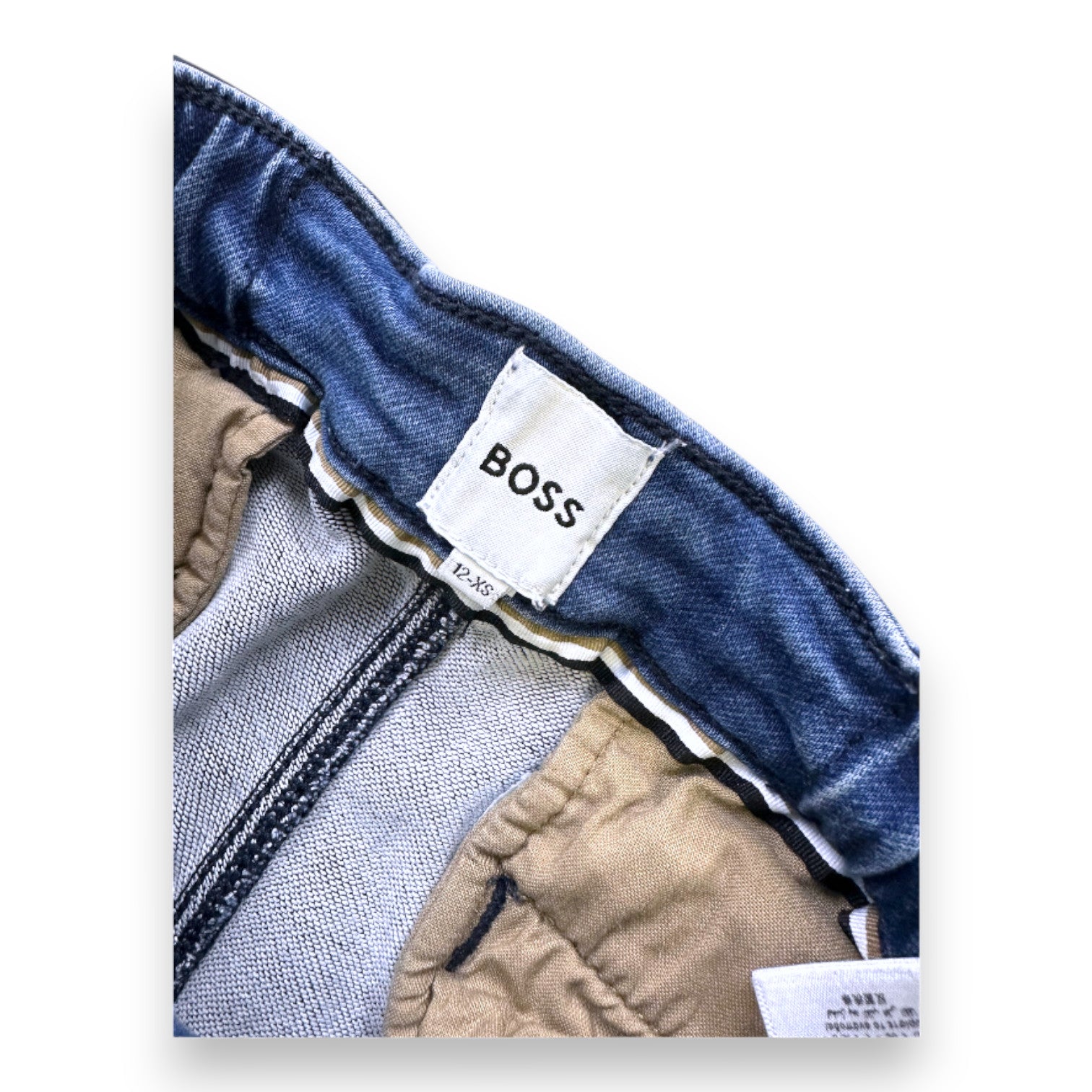 HUGO BOSS - BLUE BERMUDA SHORTS - 12 YEARS